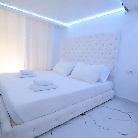 Romance * Sarandë