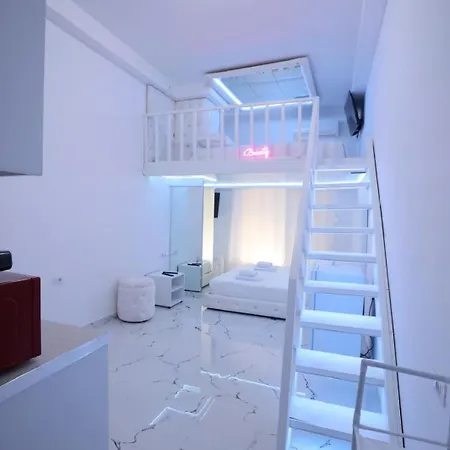 Romance Appartement Sarandë