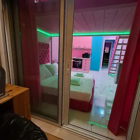 Romance * Sarandë