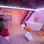 Romance شقة ساراندا